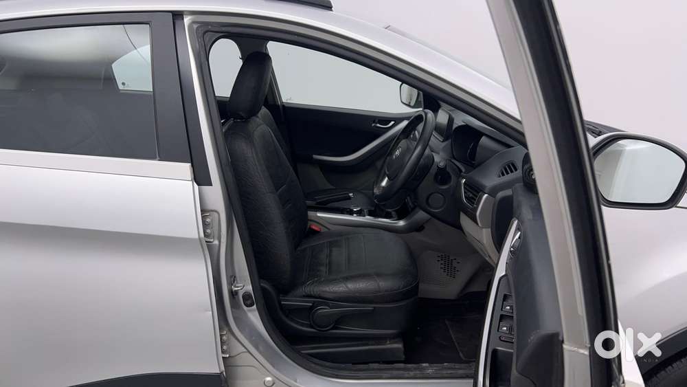 Tata Nexon 1.2 Revotron Xz Plus, 2018, Petrol