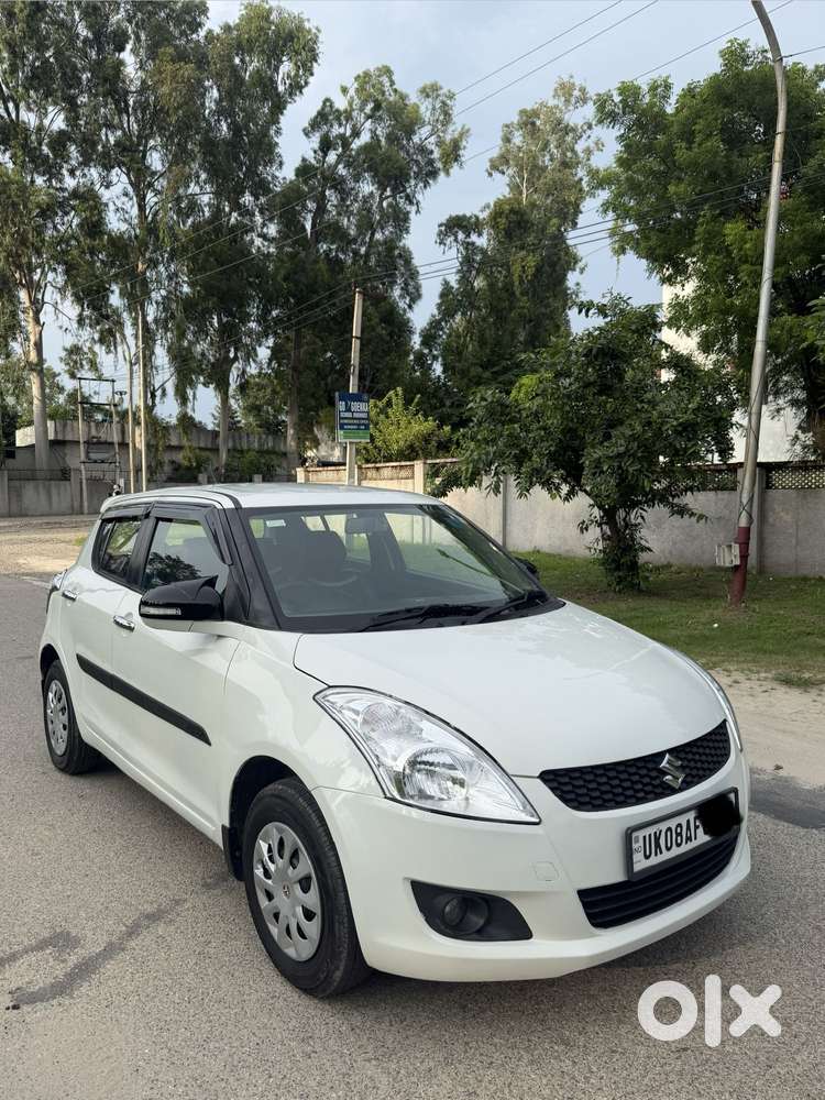 Maruti Suzuki Swift Vxi Optional, 2014, Petrol