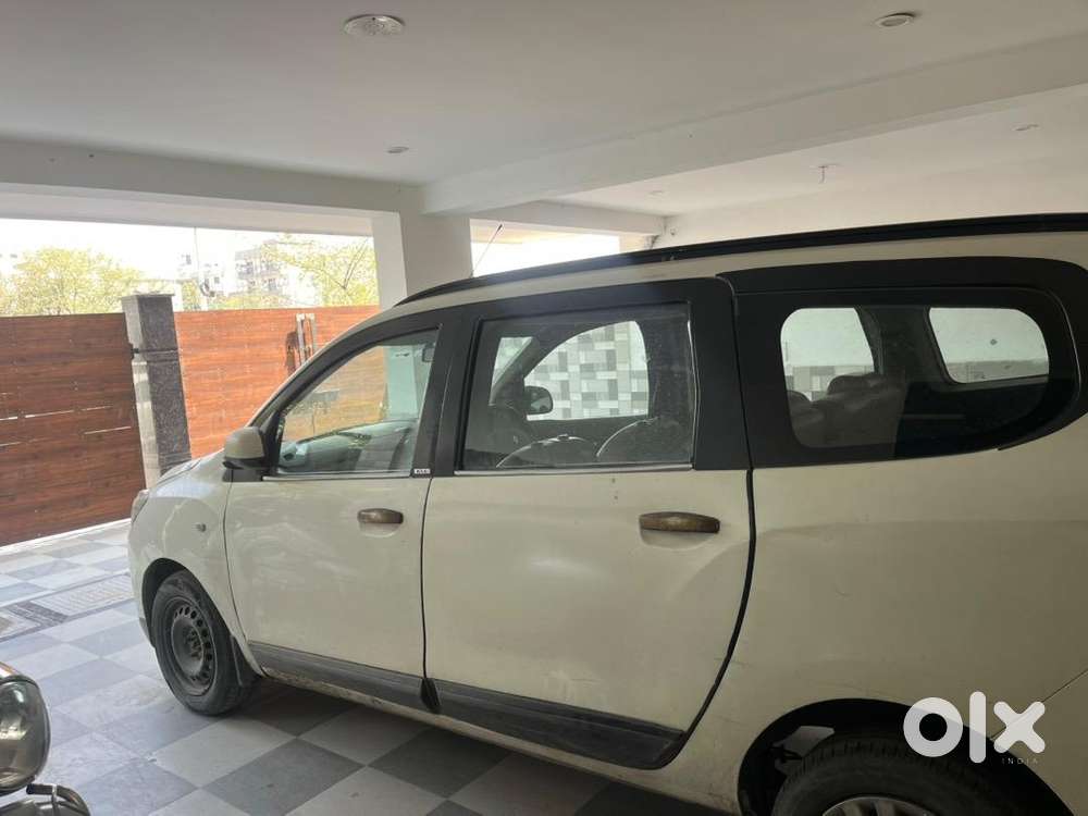 Renault Lodgy 2017 Diesel Well Maintained