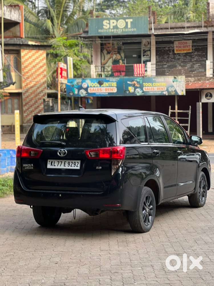 Innova Crysta 2.8 G Automatic