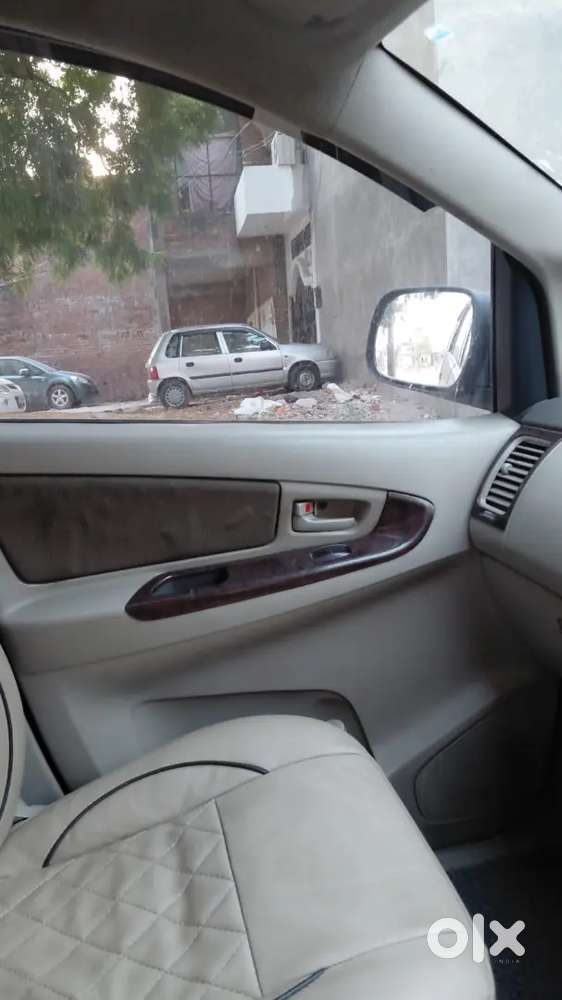 Toyota Innova Diesel 2014