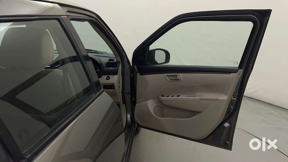 Maruti Suzuki Swift Dzire 1.2 Zxi, 2016, Petrol