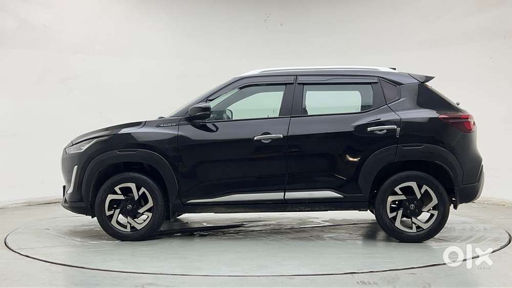 Nissan Magnite 1.0 Xv, 2022, Petrol