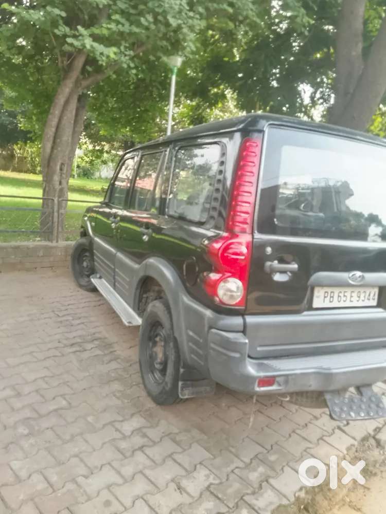 Mahindra Scorpio Classic 2007