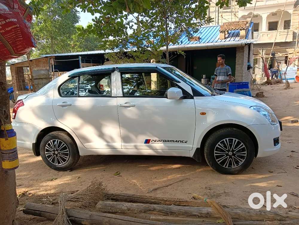 Maruti Suzuki Dzire Lxi, 2009 Petrol Manual