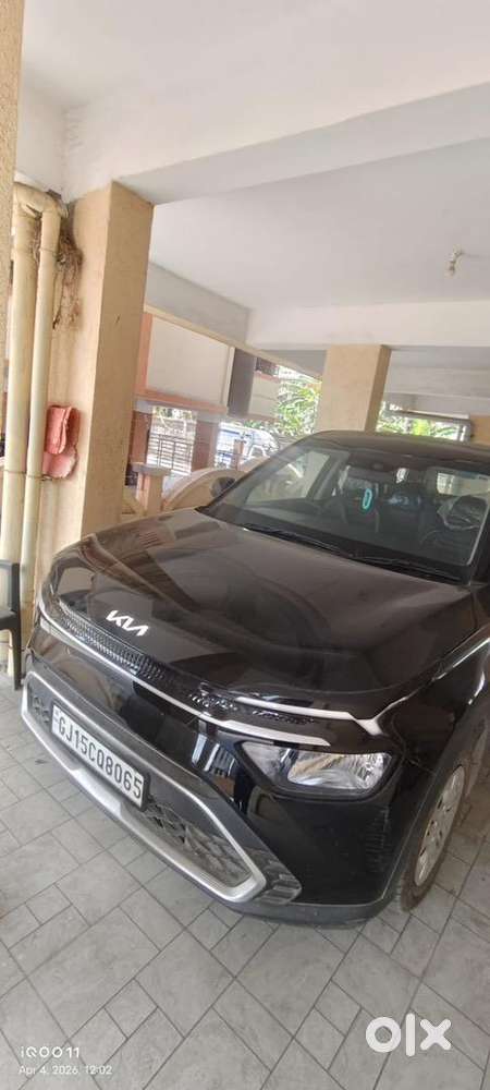 Kia Carens 2025 Petrol Good Condition