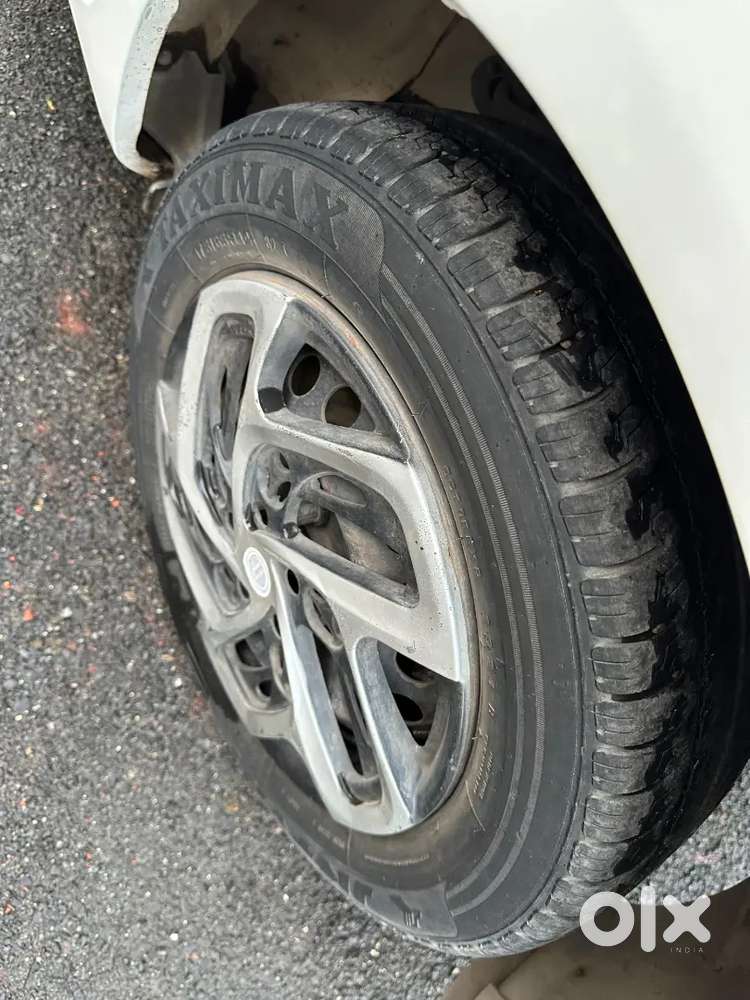 Good Condition.1 No Dent No Scrach.all Sistum Is Ok Sirf Lo Aur Chalao
