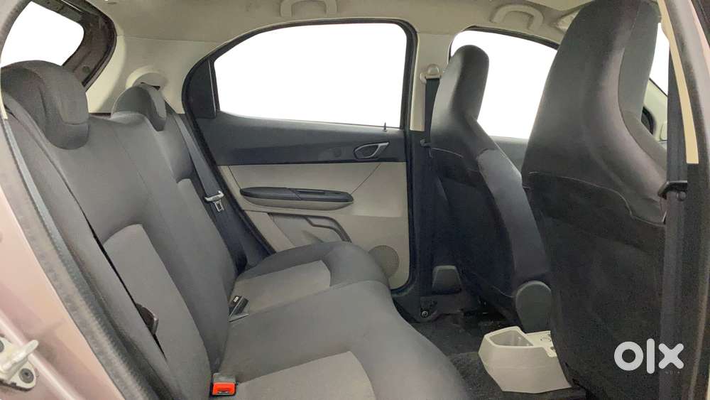 Tata Tiago 1.2 Revotron Xt, 2017, Petrol