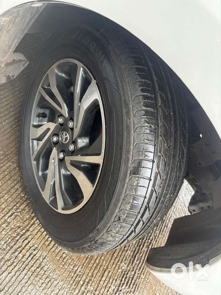 Toyota Innova Crysta [ ] 2.4 Gx At 7 Str, 2021, Diesel
