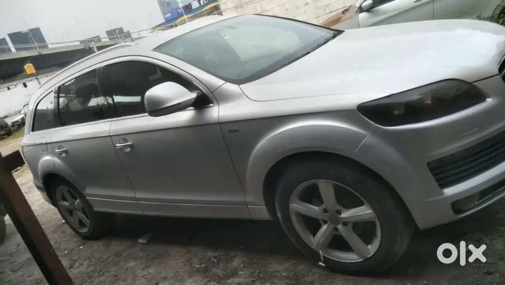 Audi Q7 2010 Diesel Well Maintained