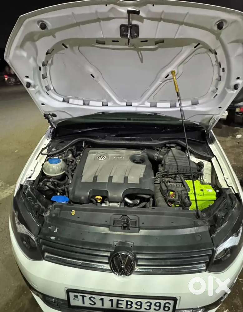 Volkswagen Polo 2015 Manual Year