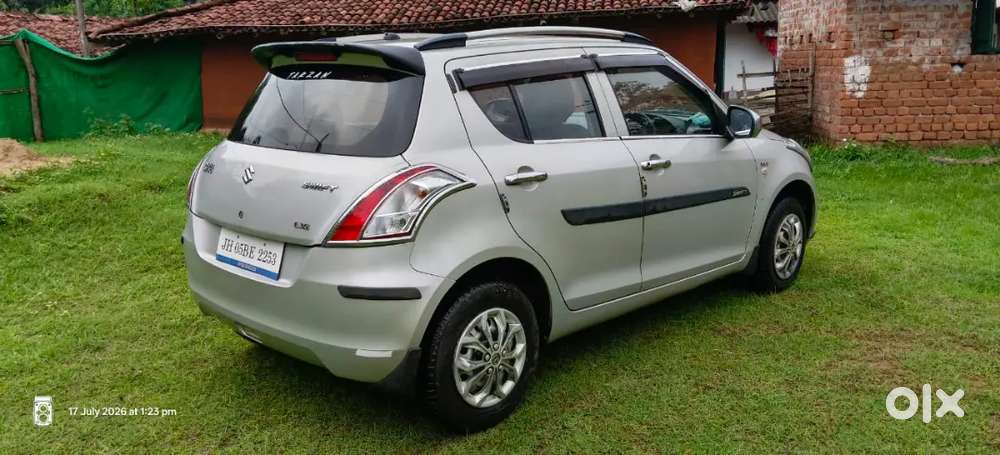 Swift Maruti Suzuki Petrol 2015