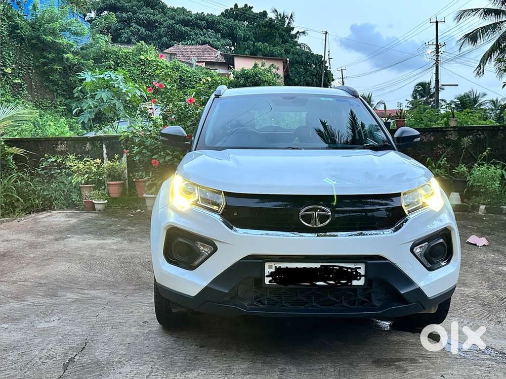 Tata Nexon Petrol Automatic 2021