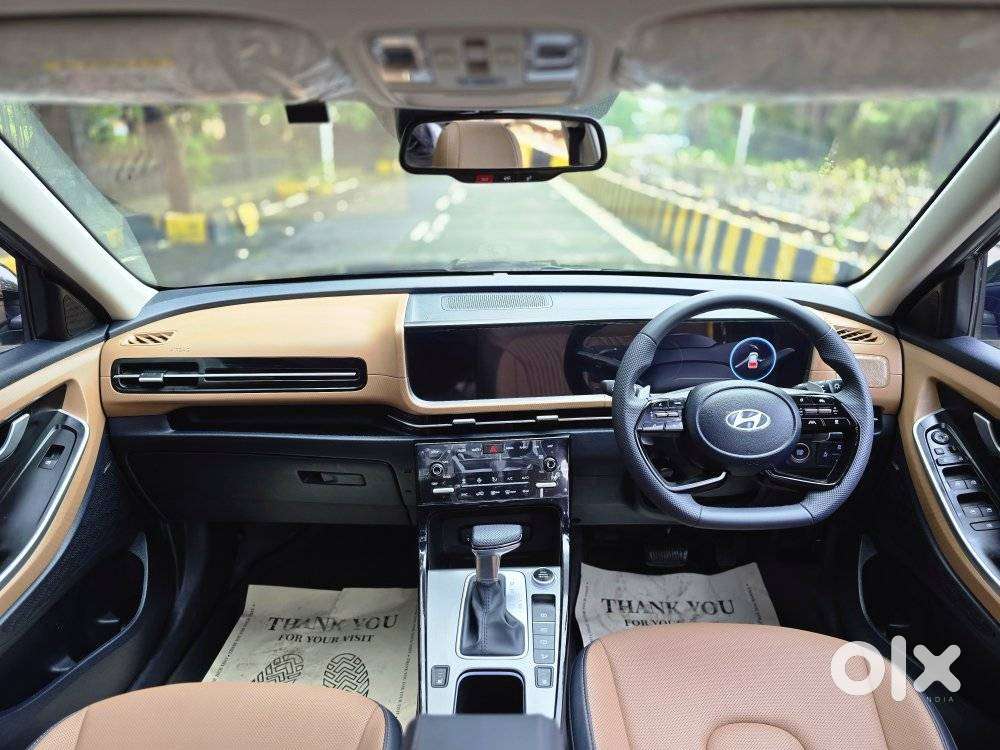 Hyundai Alcazar Signature 1.5 Petrol Dct 7str, 2025, Petrol