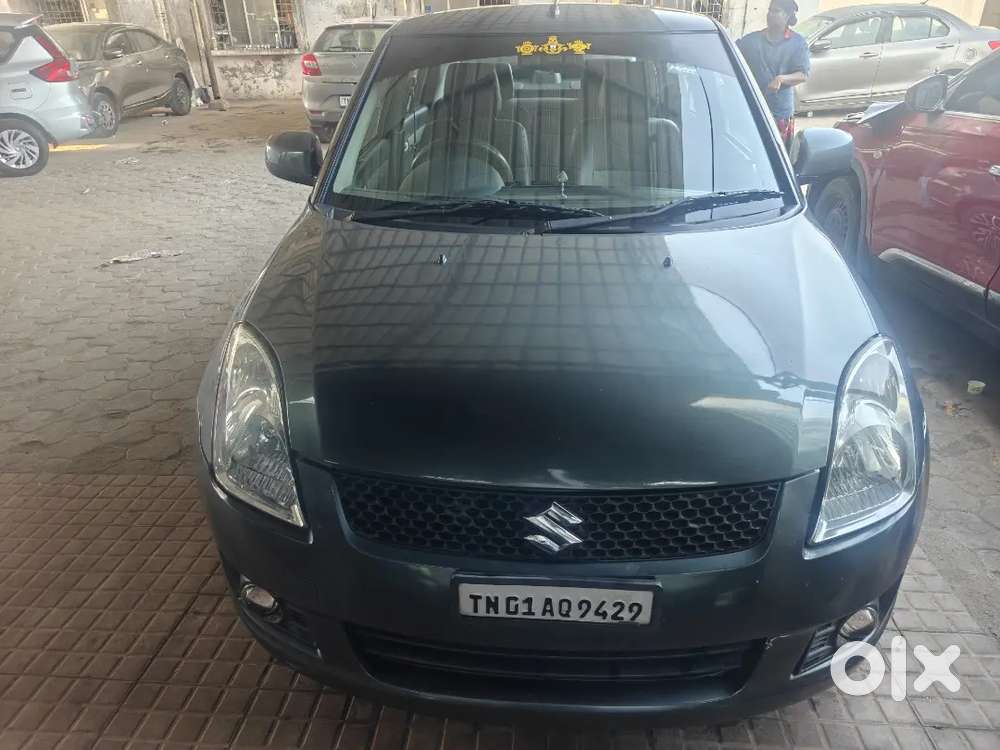 Maruti Suzuki Swift Dzire 2011