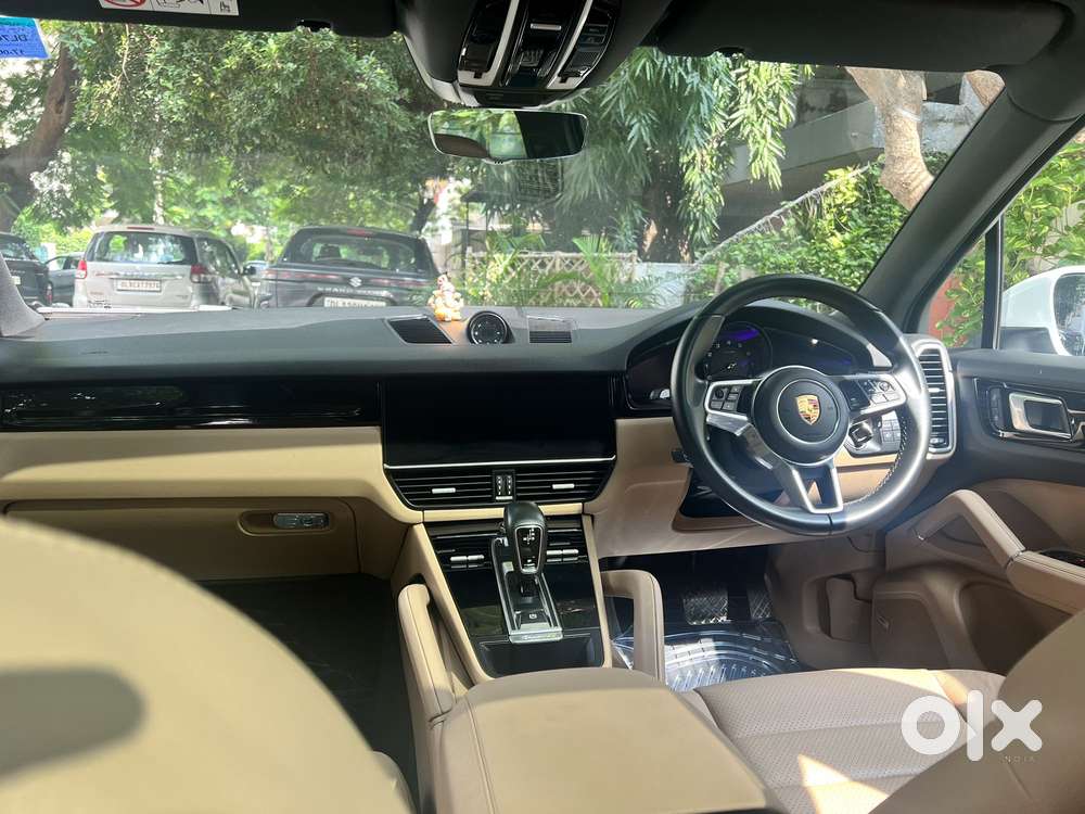 Porsche Cayenne Platinum Edition, 2022, Petrol