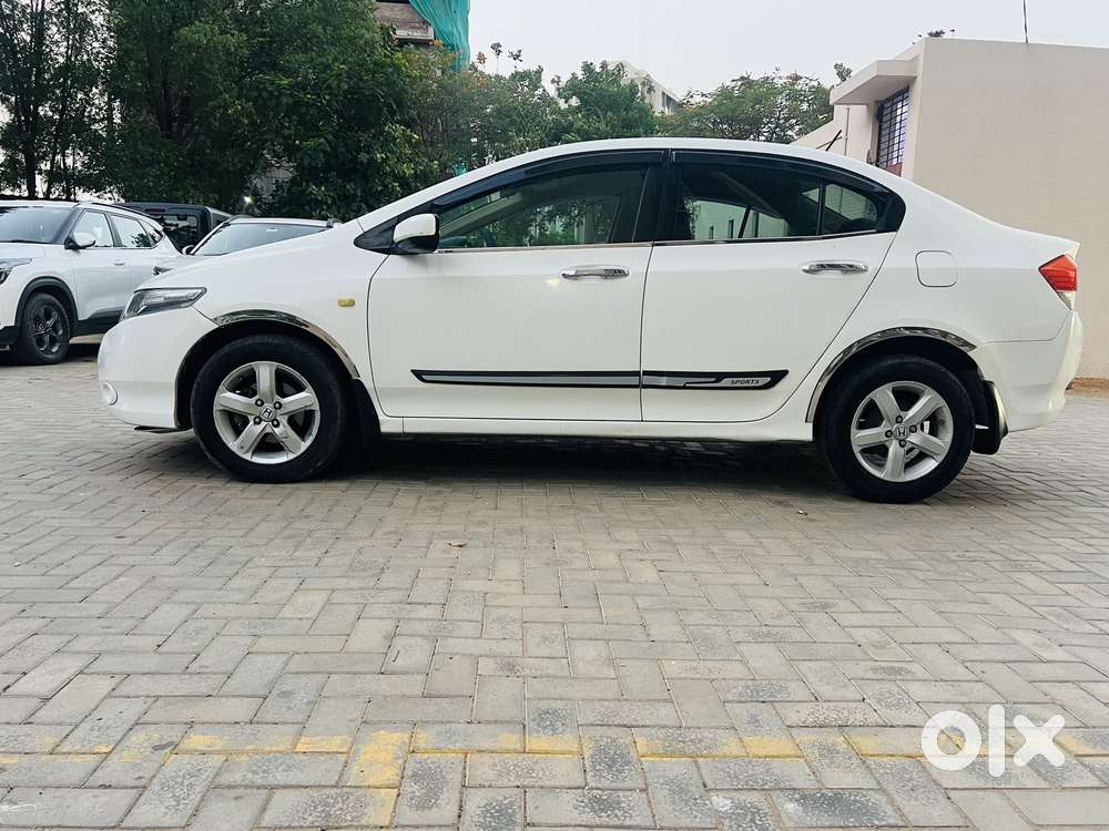 Honda City V Mt Exclusive, 2010, Petrol