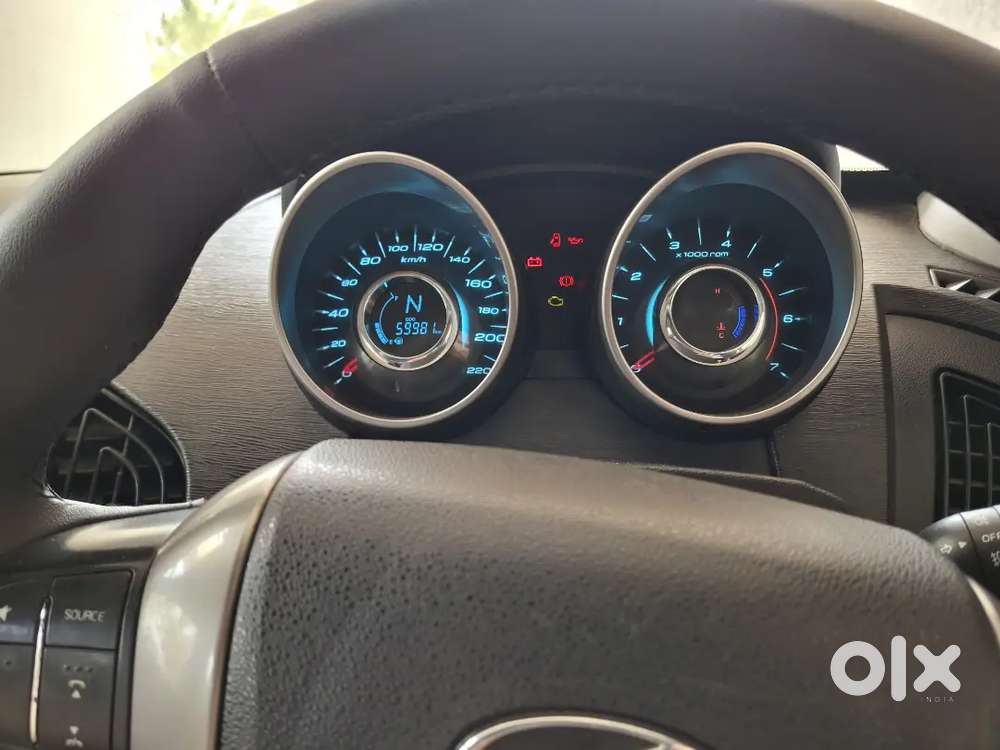 Mahindra Xuv500 2019 Diesel Well Maintained