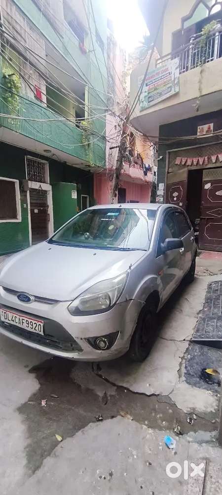 Ford Figo Zxi Petrol 2012 For Outside Ncr
