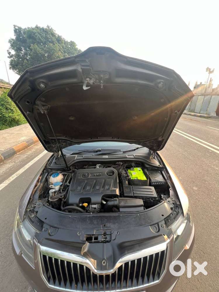 Skoda Superb 2.0 Tdi Elegance 2015