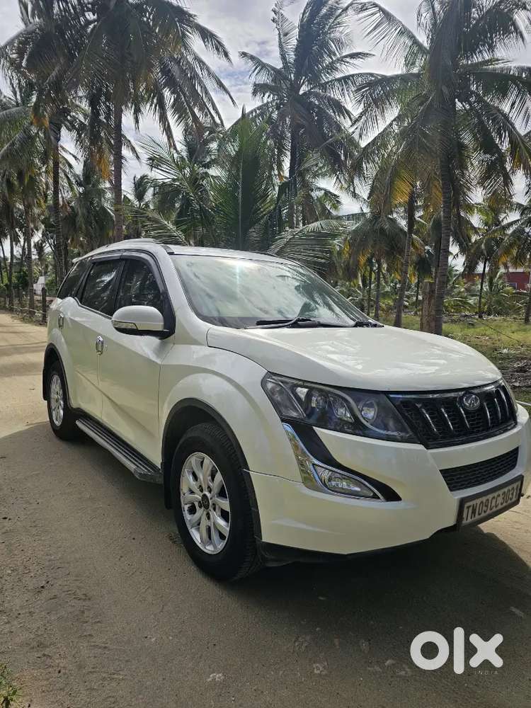 Mahindra Xuv500 2016 Diesel 93000 Km Driven