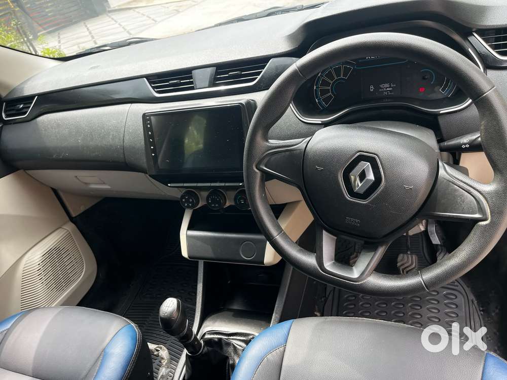 Renault Triber Rxl, 2020, Petrol