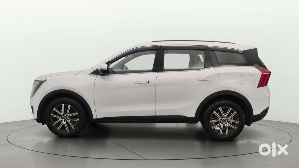 Mahindra Xuv700 2.2 Ax 7 Diesel Mt Luxury Pack Str, 2024, Diesel