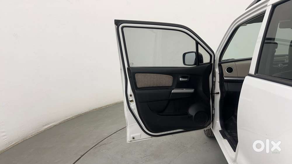 Maruti Suzuki Wagon R Vxi, 2015, Petrol