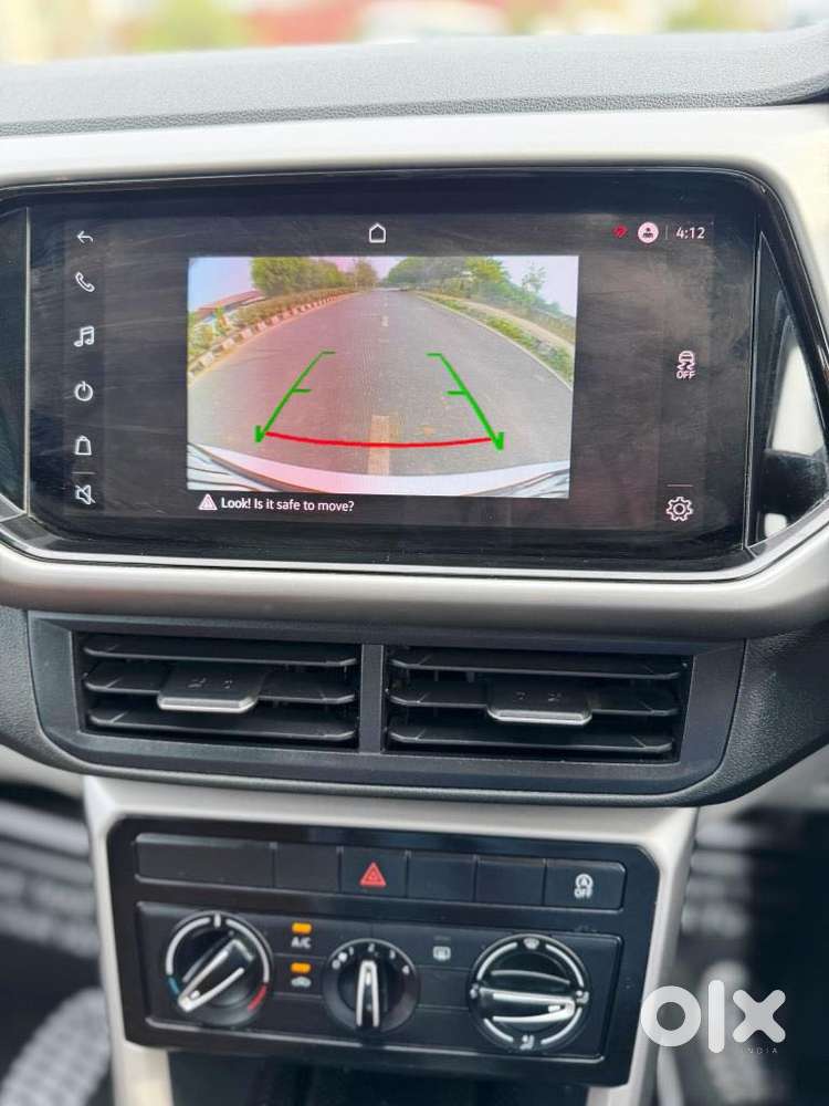 Volkswagen Taigun 1.0 Tsi Highline At, 2022, Petrol