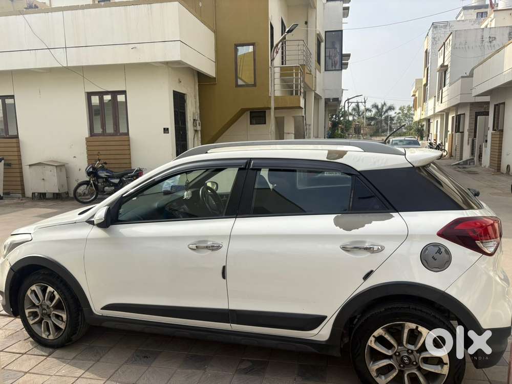 Hyundai I20 Active 2015 Diesel 103500 Km Driven