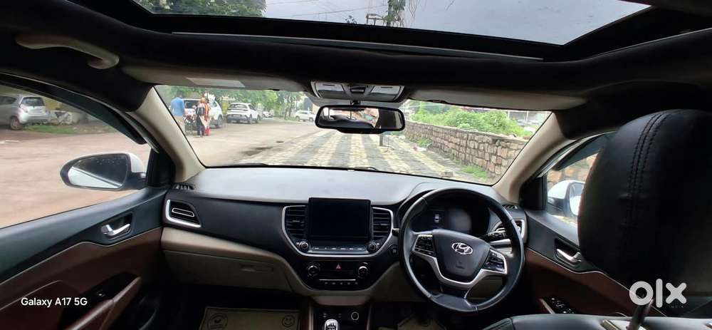 Hyundai Verna, 2023, Petrol