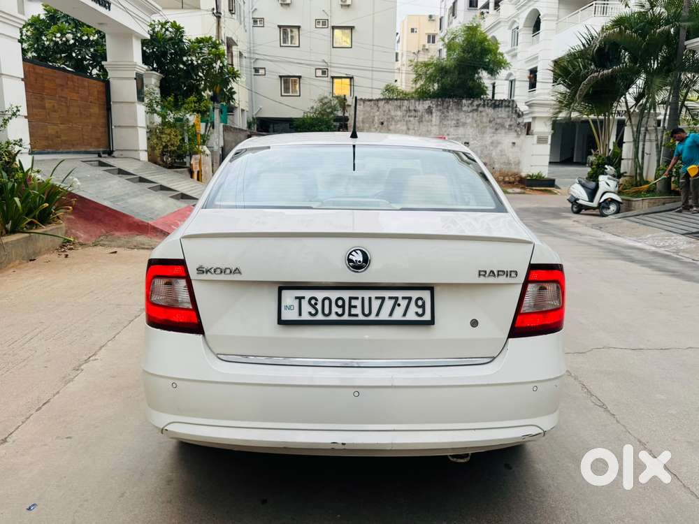 Skoda Rapid 1.0 Ambition Tsi At, 2017, Diesel