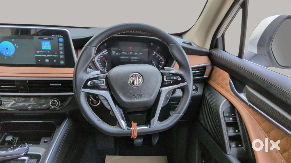 Mg Gloster Savvy 4x2 7str, 2024, Diesel