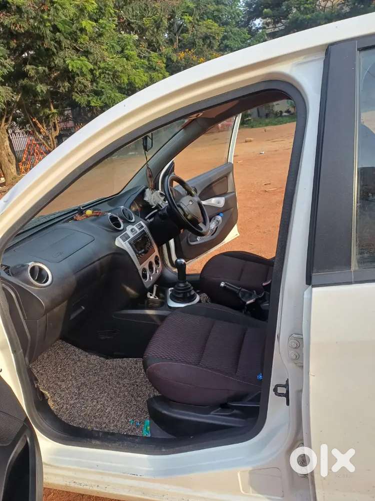Ford Figo 2012 Petrol Manual
