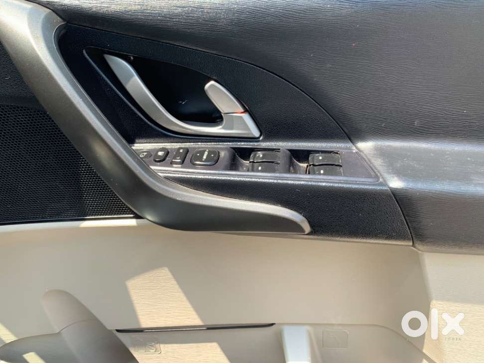 Mahindra Xuv500 W8, 2017, Diesel