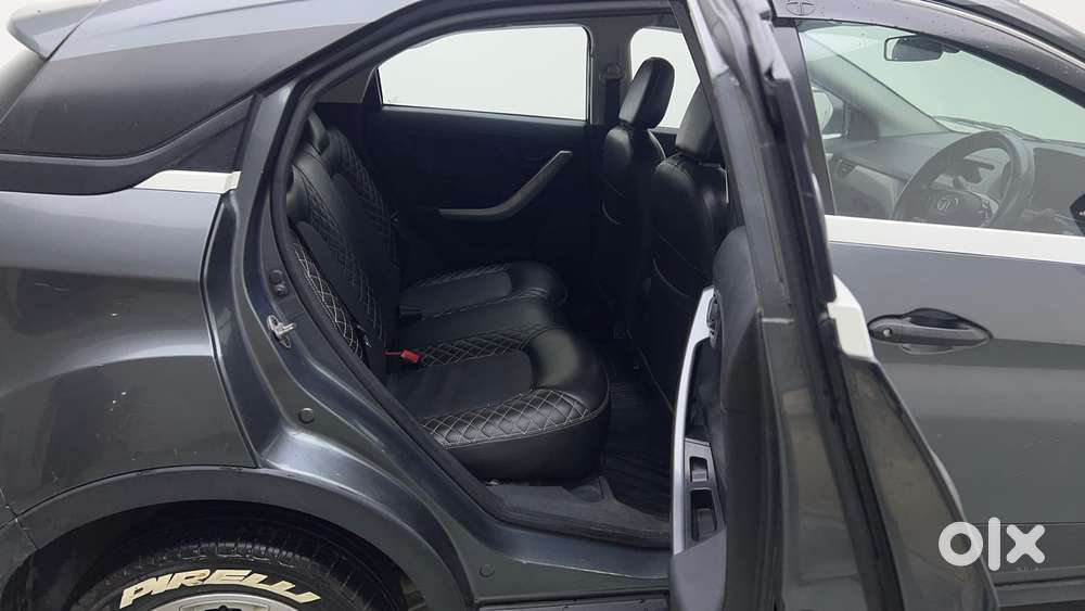 Tata Nexon 1.2 Revotron Xm (s), 2023, Petrol