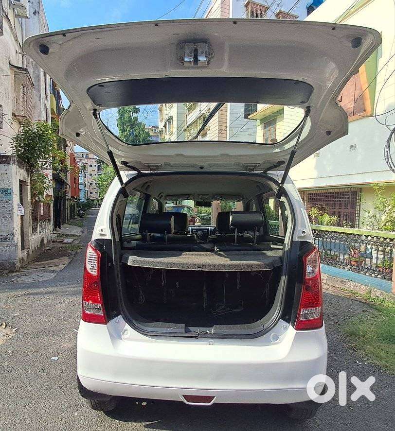 Maruti Suzuki Wagon R Vxi, 2011, Petrol