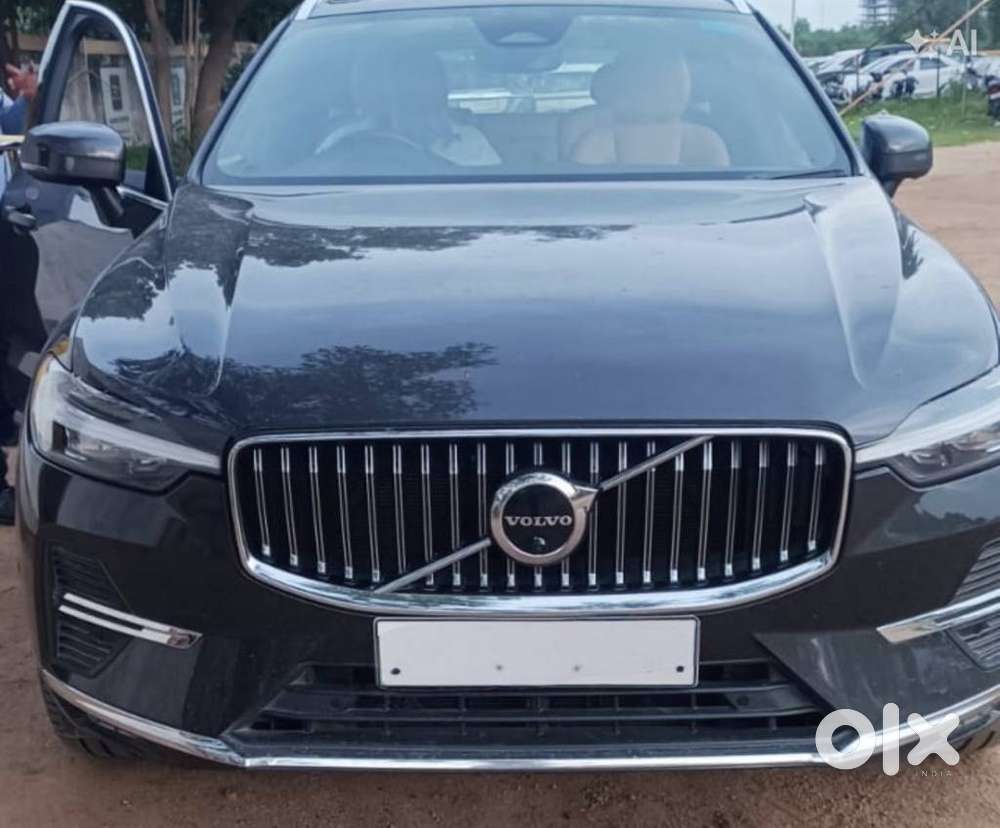 Volvo Xc60 D5 Summum, 2023, Petrol