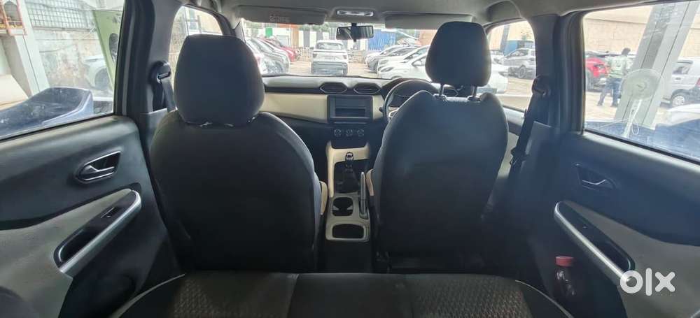 Nissan Magnite, 2022, Petrol