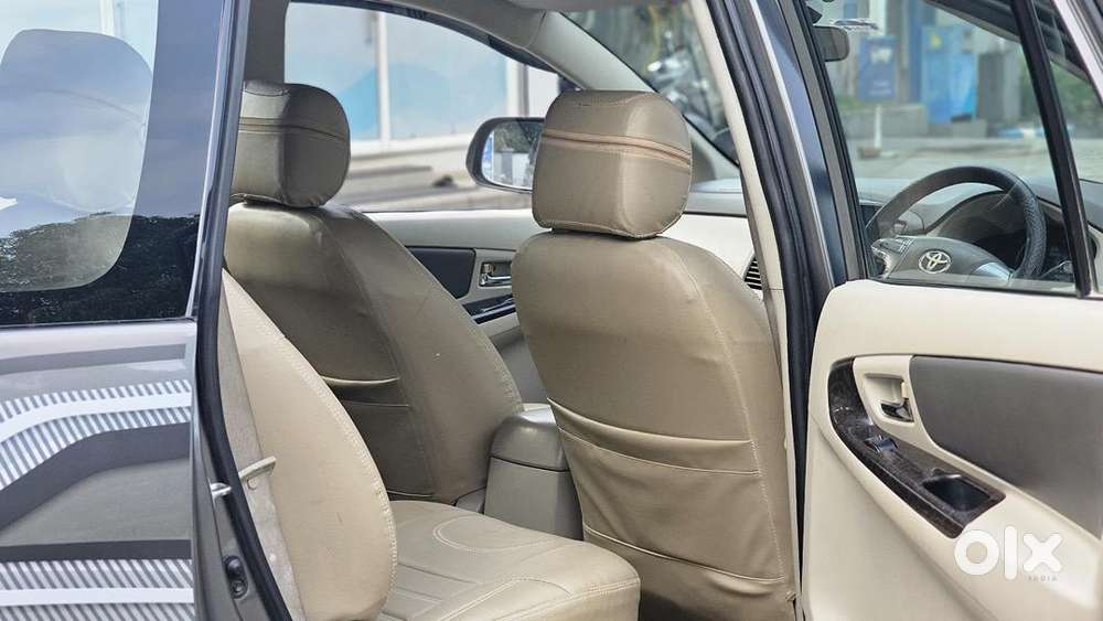 Toyota Innova 2014 Diesel Well Maintained Z Option