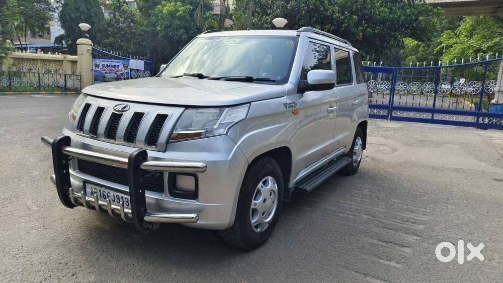 Mahindra Tuv 300 T6 Plus, 2018, Diesel