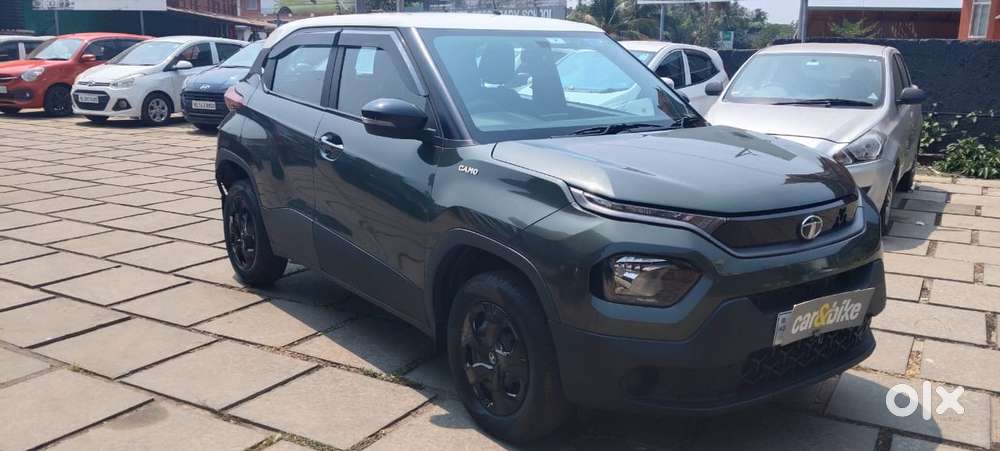 Tata Punch Creative Flagship Dual Tone Amt, 2023, Petrol