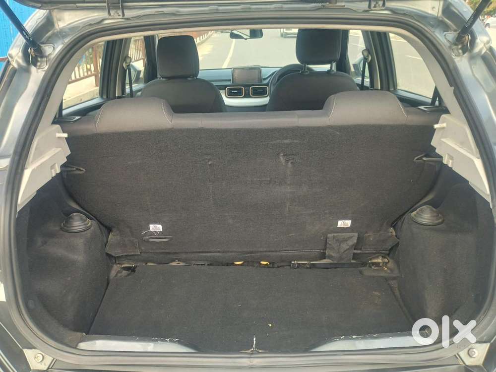 Tata Punch 1.2 Revotron Accomplished Dazzle Pack Mt, 2022, Petrol