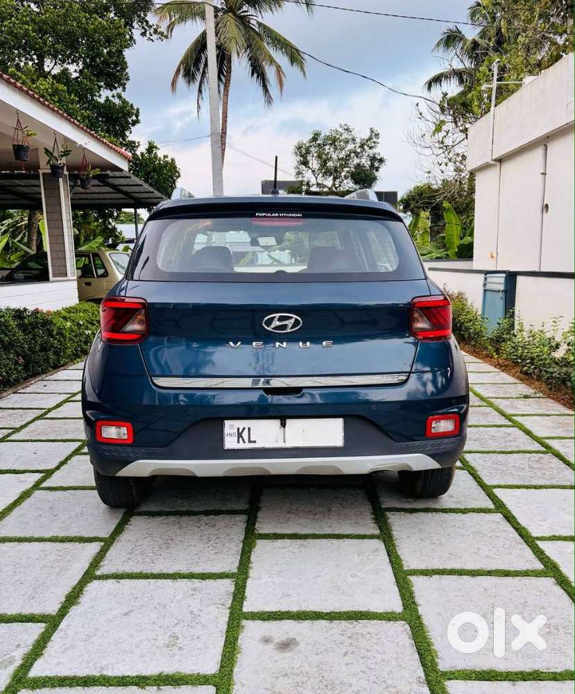 Hyundai Venue S Mt 1.2 Kappa, 2022, Petrol