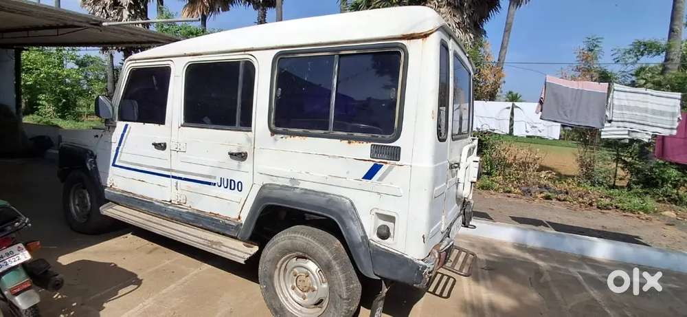 Force Motors Trax Cruiser 2003 Diesel