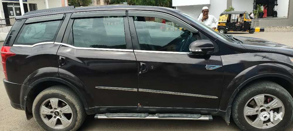 Mahindra Xuv500 2024 Diesel Well Maintained