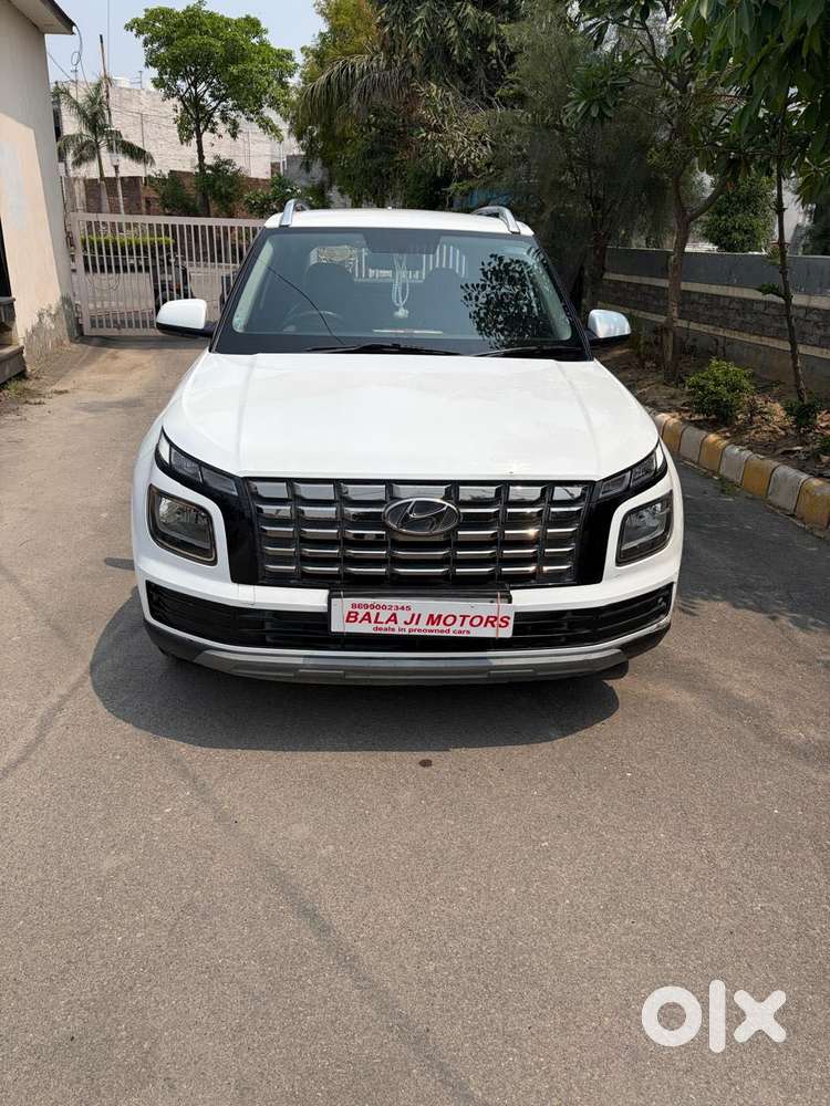 Hyundai Venue [2022-ongoing] 1.2 S, 2023, Petrol