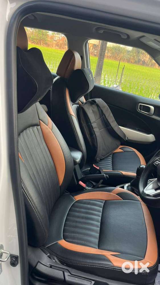 Hyundai Venue S(o) Petrol (2024) – Single Owner, Mint Condition