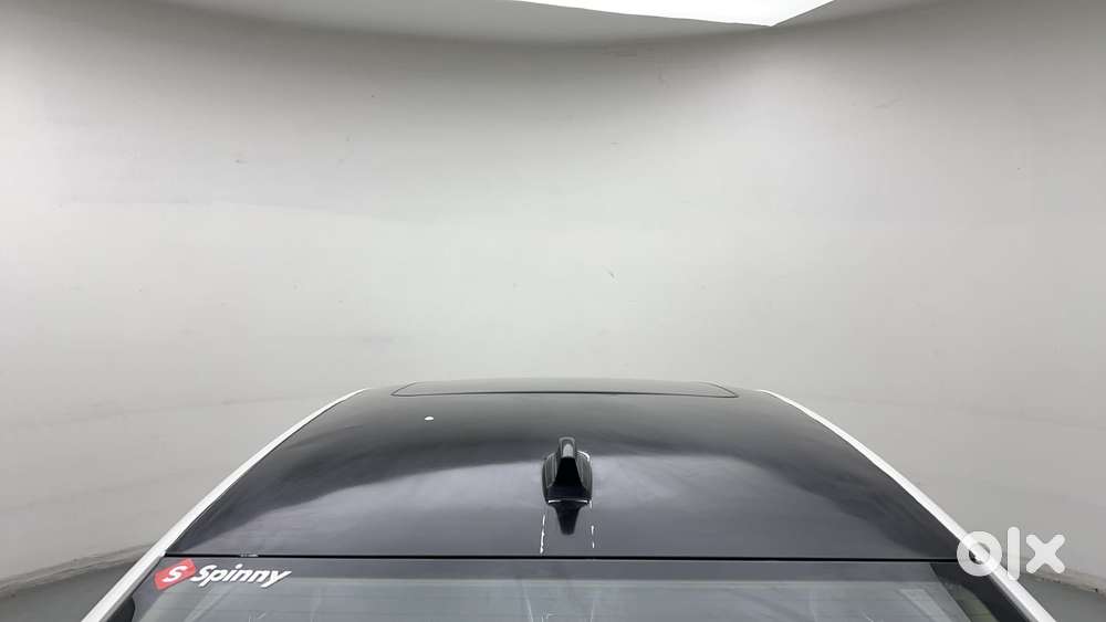 Skoda Slavia Style 1.5l Tsi Dsg, 2023, Petrol