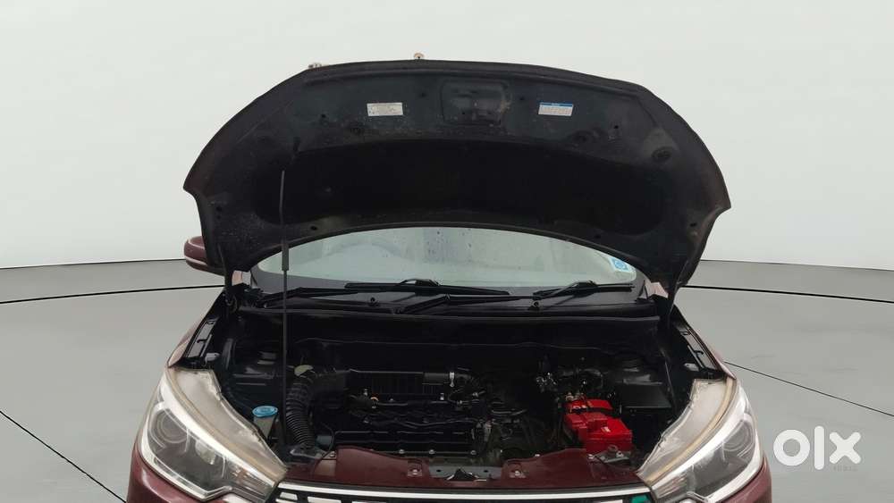 Maruti Suzuki Ertiga Zxi At Petrol, 2019, Petrol